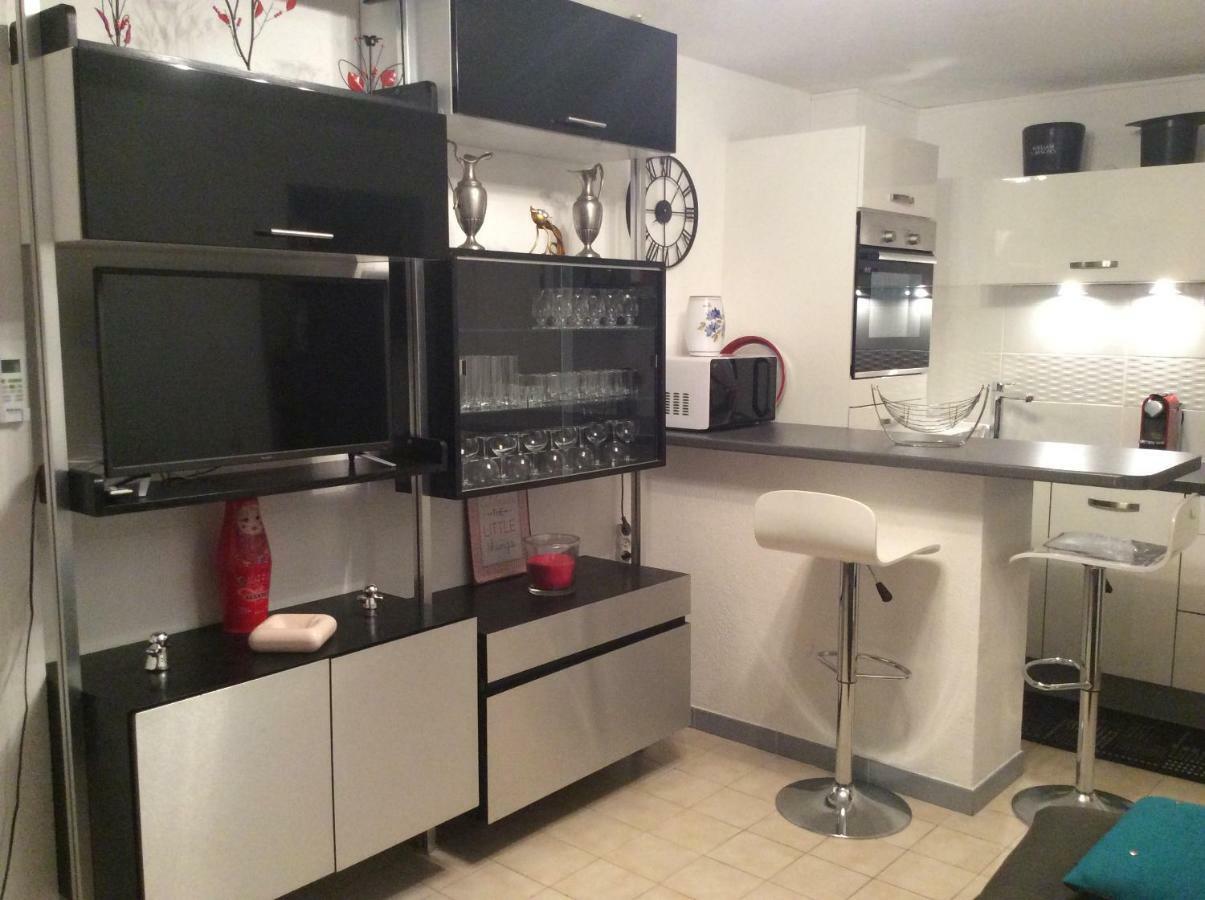 T2 Rez De Jardin 300M Plage De Beaucours Sanary Sur Mer Sanary-sur-Mer Exterior foto